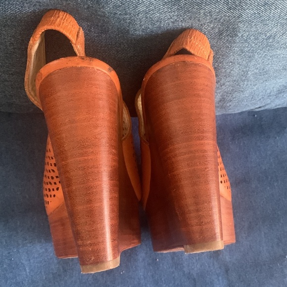 Coach Platform Wedges! - Picture 6 of 8